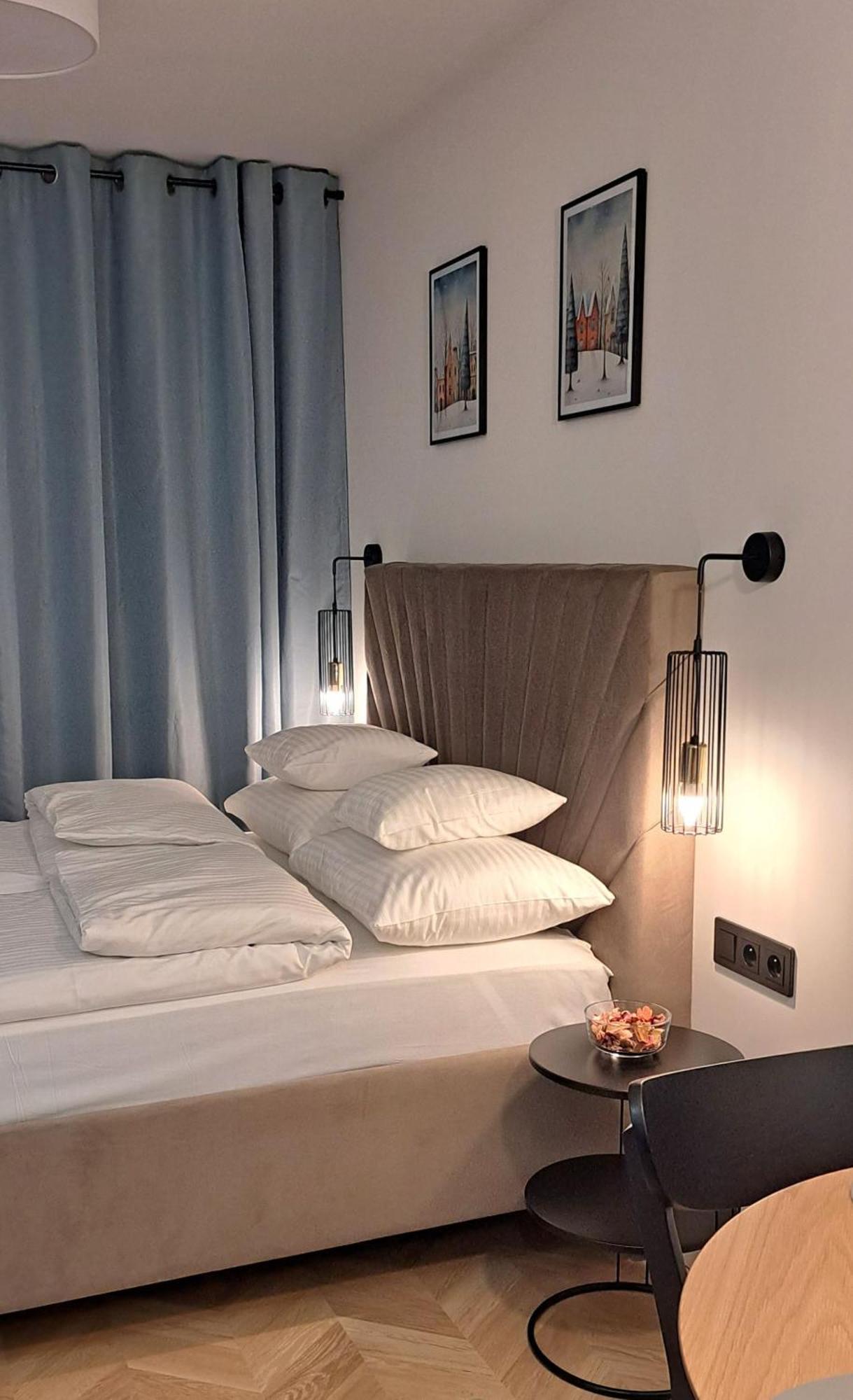 Falcon Apartment Center 4 Metro Swietokrzyska Warsaw Ngoại thất bức ảnh