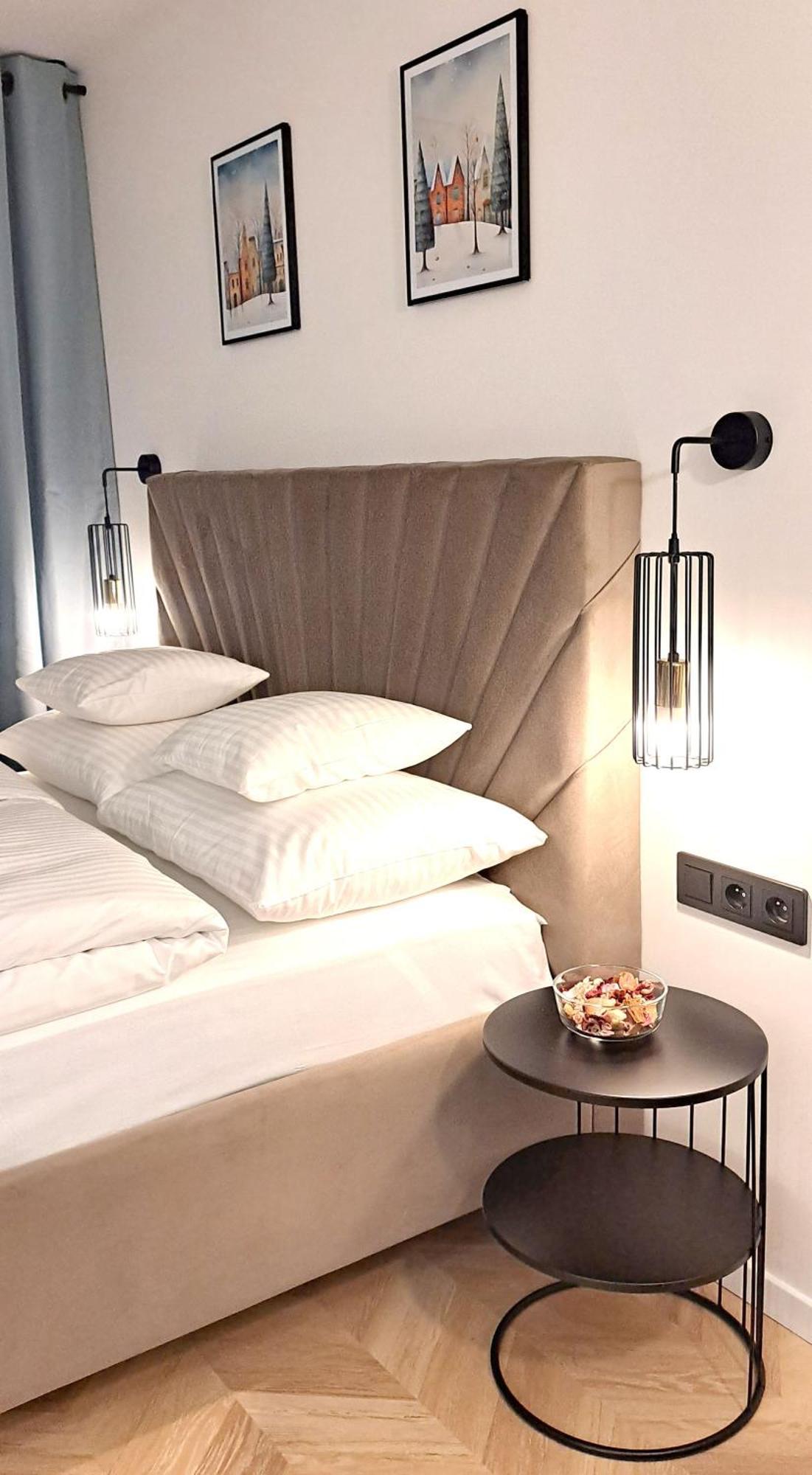 Falcon Apartment Center 4 Metro Swietokrzyska Warsaw Ngoại thất bức ảnh